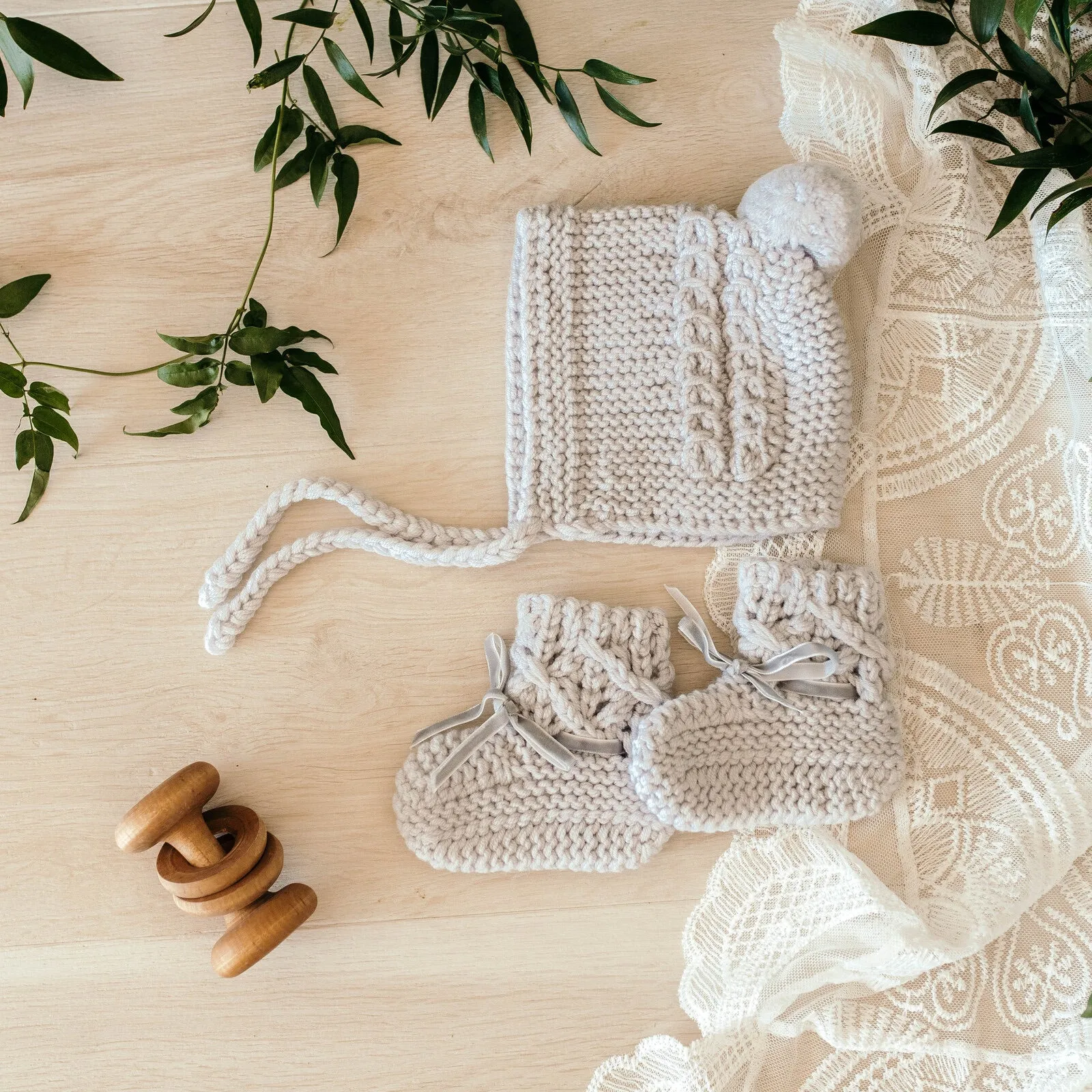 Merino Wool Bonnet & Booties