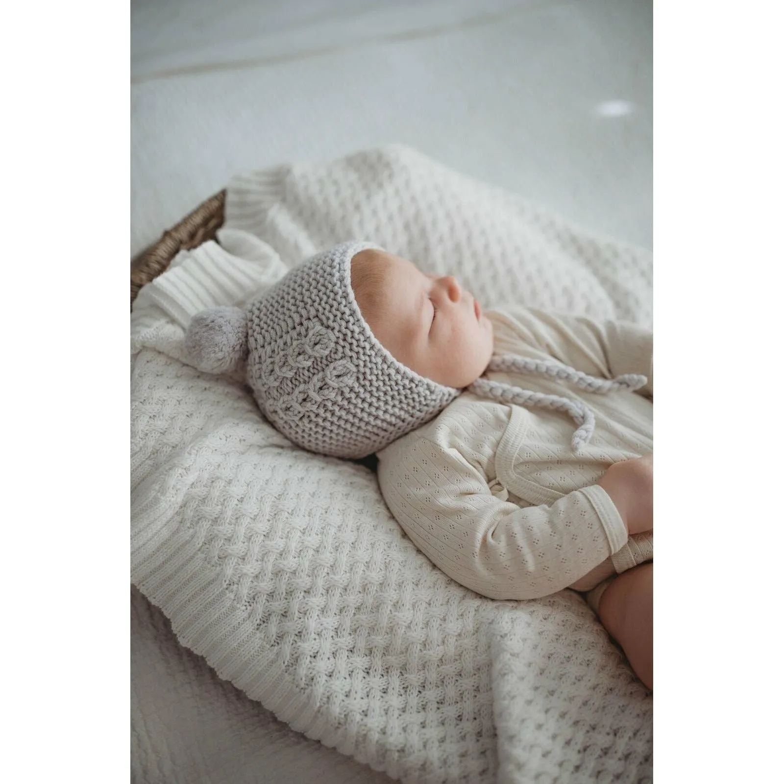 Merino Wool Bonnet & Booties