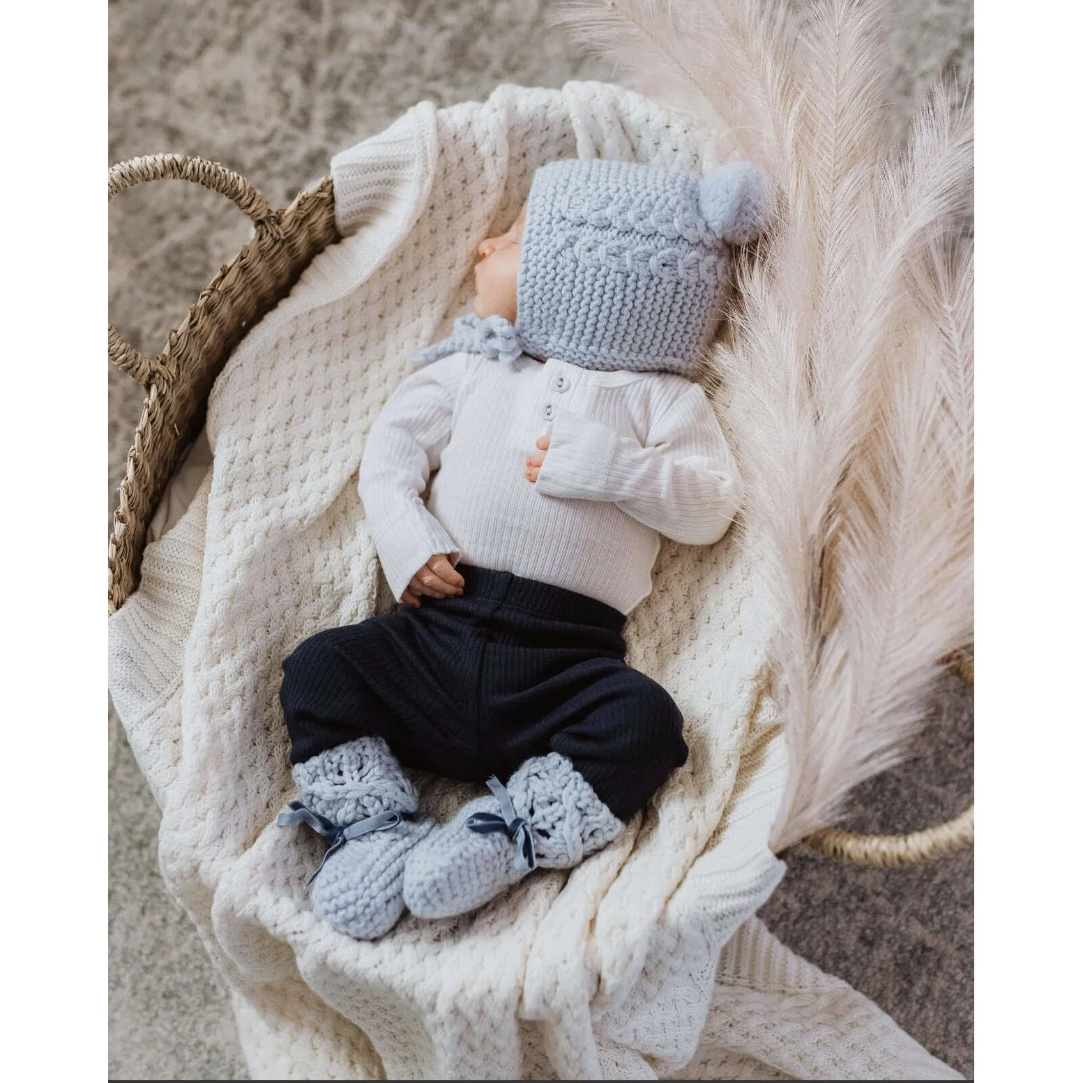 Merino Wool Bonnet & Booties