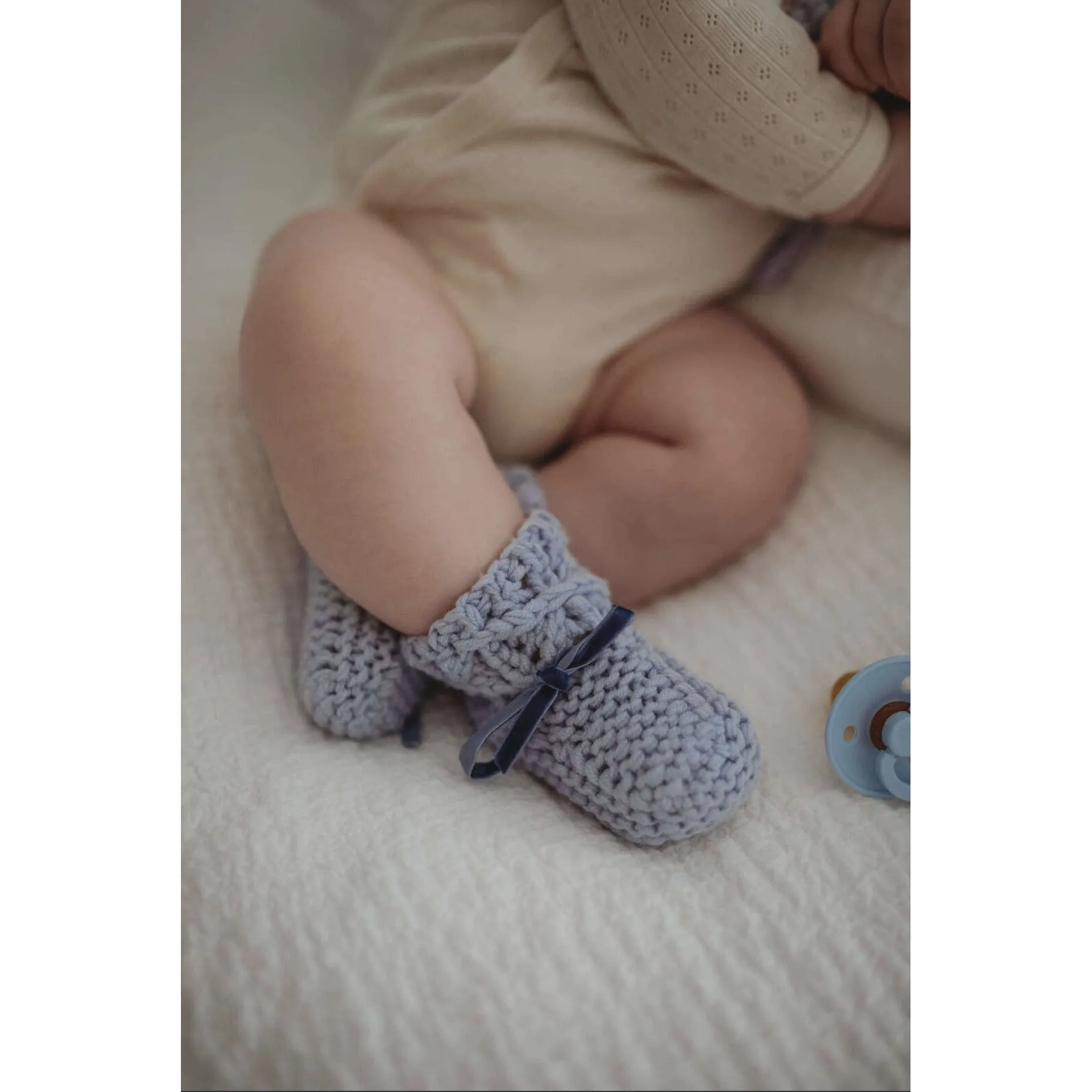 Merino Wool Bonnet & Booties