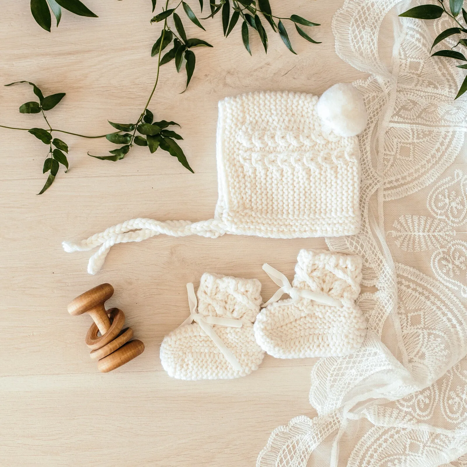 Merino Wool Bonnet & Booties